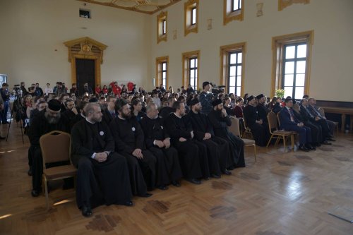 7.000 de tineri vor participa la Întâlnirea Internaţională a Tinerilor Ortodocşi de la Iaşi Poza 45077