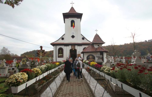 Biserica din Vama Buzăului, străjer al credinței în inima țării      Poza 44838