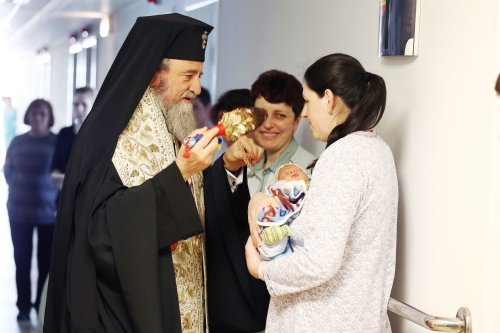Binecuvântare pentru mămicile de la Maternitatea din Sibiu Poza 42396
