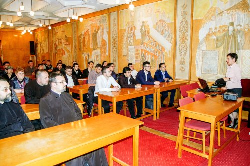 Conferință despre iconarii bănățeni la Timișoara Poza 42356