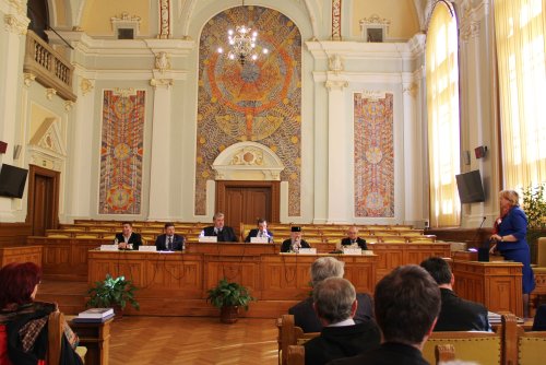Tradiţii ale presei religioase din România, dezbătute la Cluj-Napoca Poza 41832