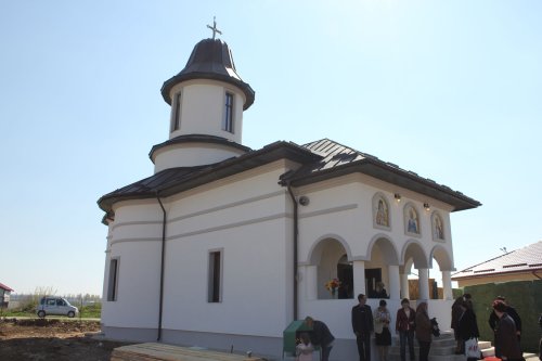 Liturghie arhierească în Biserica „Sfântul Grigorie Decapolitul” din Craiova Poza 41701