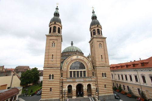 Catedrala „Sfânta Treime” din Sibiu, simbol al unității românești Poza 39458