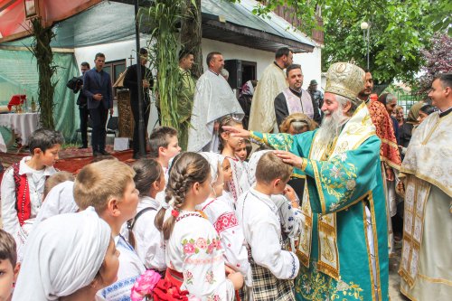 Bucurii duhovniceşti la Dăbuleni Poza 38576
