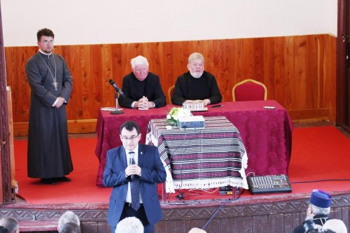 Simpozion la Sibiel dedicat preotului mărturisitor Zosim Oancea Poza 37748