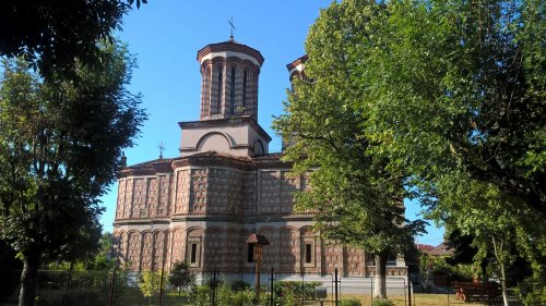 Biserici închinate Sfinţilor Apostoli în Oltenia Poza 36841