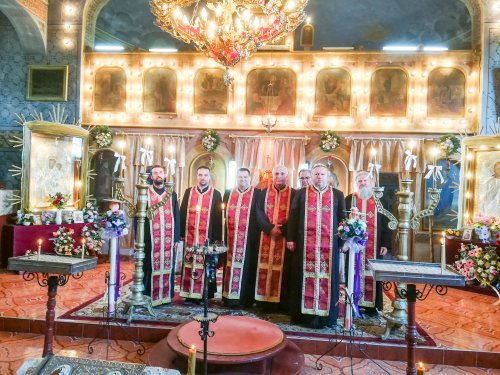 Cerc pastoral la Bata și sfințire de troiță la Șiștarovăț Poza 36558