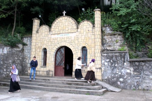 Pelerini clujeni la mănăstirile dobrogene Poza 36264