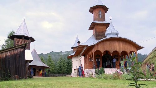 Hramul mănăstirii de la Măgura Jina, judeţul Sibiu Poza 35745