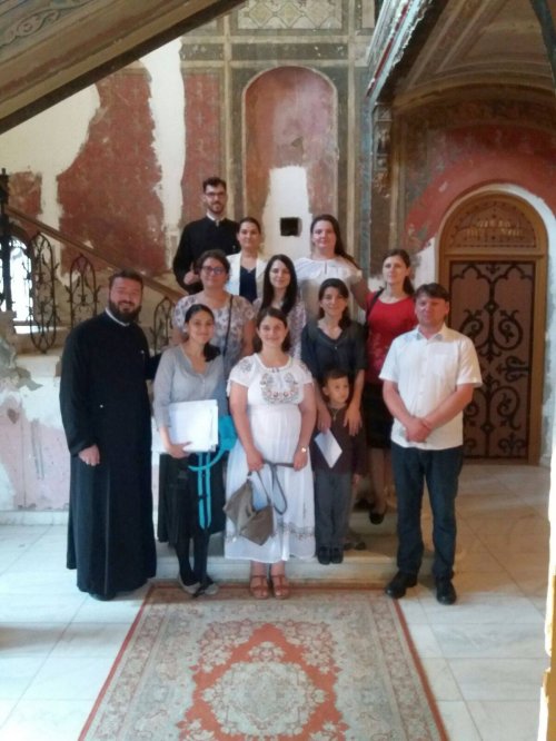 S-au încheiat cursurile de formare pentru tinerii preoţi din Arhiepiscopia Iaşilor Poza 35558