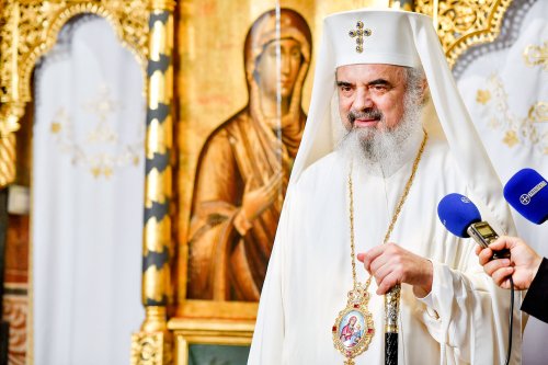 Patriarhul României, sărbătorit la 66 de ani Poza 35139