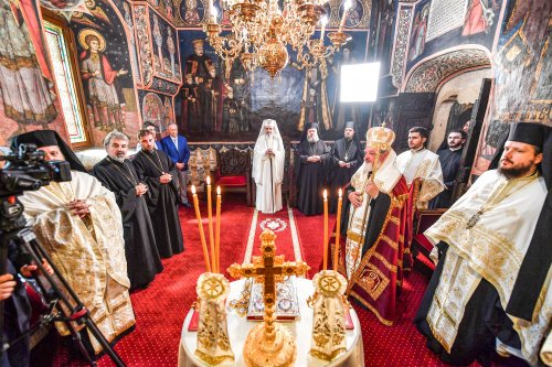 Patriarhul României, sărbătorit la 66 de ani Poza 35145