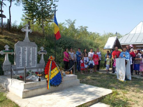 Centenarul luptelor de la Oituz, Cireşoaia şi Coşna, în Parohia Buzeni Poza 33418
