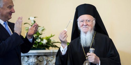 Vizită a Patriarhului Ecumenic în Ungaria Poza 33400
