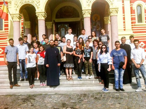 Şcoala de vară „Artă, Cultură, Spiritualitate” la Craiova Poza 32971