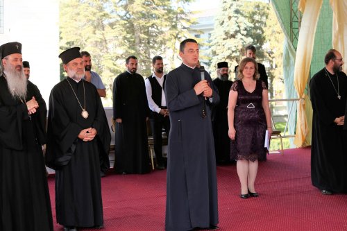 Delegația Arhiepiscopiei Sibiului a primit torța ITO 2018 Poza 32546