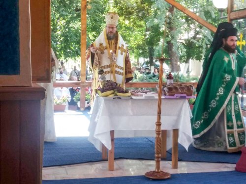 Zile de prăznuire la Mănăstirea Arad-Gai Poza 32506