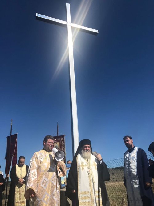Pelerinajul „Drumul Crucii” la Mănăstirea Buneşti, Braşov Poza 31676