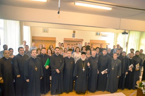 Consfătuirea profesorilor de religie din Tulcea Poza 31648