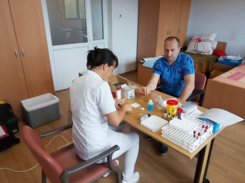 Peste 50 de persoane au donat sânge la Sălişte, Sibiu Poza 31538