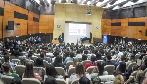 Deschiderea noului an universitar la Timișoara Poza 30747