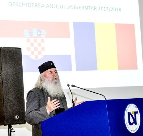 Deschiderea noului an universitar la Timișoara Poza 30749