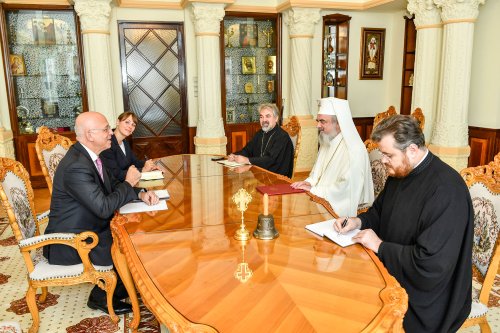 Ambasadorul Germaniei la Bucureşti în vizită de prezentare la Patriarhia Română Poza 30386
