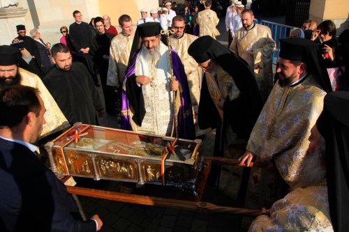 Moaștele Sfintei Muceniţe Filofteia, la Alba Iulia Poza 29656