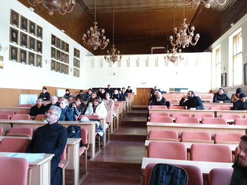 Seminar despre alimentație, la Facultatea de Teologie din Sibiu Poza 28995