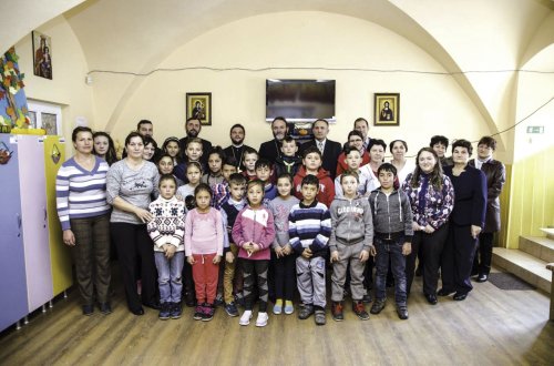 Așezământul social din Valea Lungă, la 11 ani de activitate social-filantropică  Poza 28898