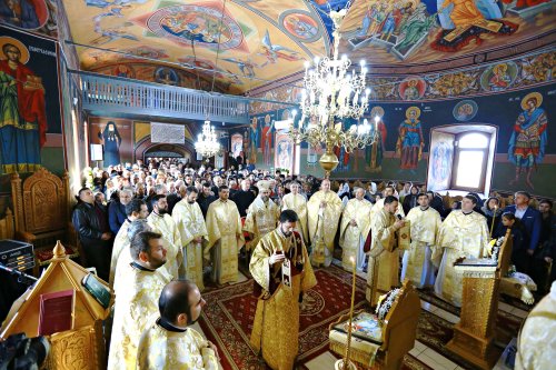 Evenimente bisericești în Muntenia și Dobrogea Poza 28786