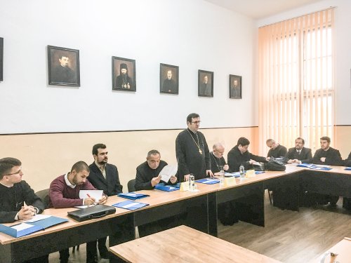 Simpozion doctoral la Facultatea de Teologie Ortodoxă din Arad Poza 28157