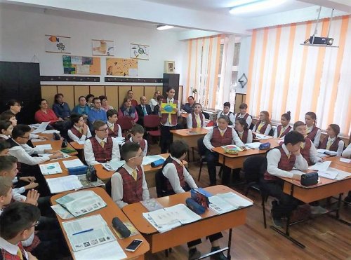 Întâlnirile cercurilor pedagogice ale profesorilor de religie din judeţul Bacău Poza 27047