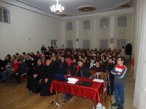 Conferința „Taina Sfintei Spovedanii”, la Botoșani Poza 23893