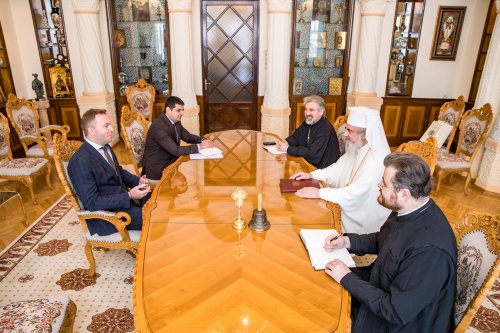 Ambasadorul Ucrainei în vizită la Patriarhia Română Poza 22718