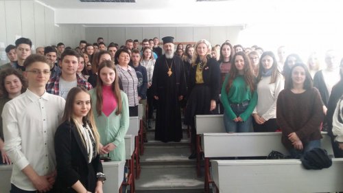 IPS Arhiepiscop Irineu, vizită la Colegiul Economic Poza 22428