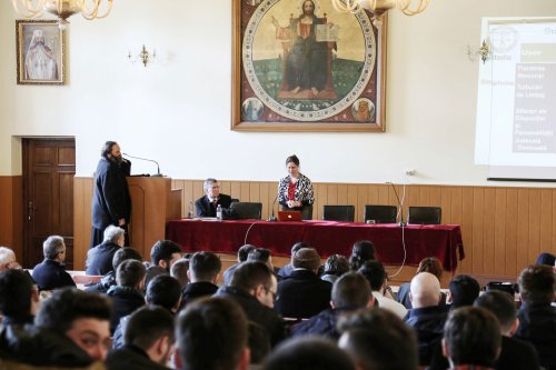 Conferință la Sibiu despre pastorația persoanelor cu tulburări cognitive Poza 21996
