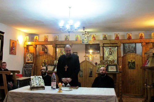 Conferinţă despre Sfintele Taine, la Parohia Sighișoara VII Poza 21799