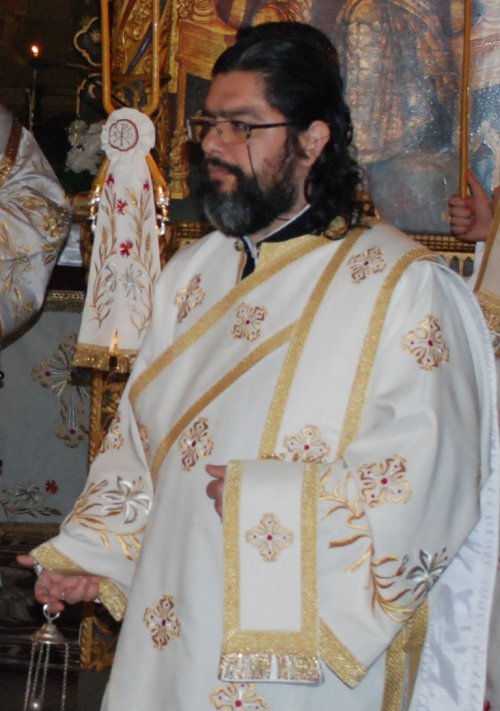 Părintele diacon Mircea Mihail Tudora a plecat la Domnul Poza 20334