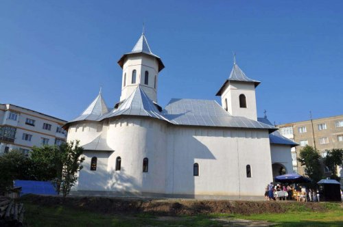 Cinstirea Sfinţilor Împăraţi Constantin şi Elena în Moldova Poza 18027