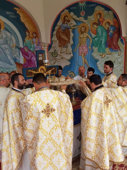 Sfântul Luca al Crimeei, sărbătorit în Parohia Lazaret din Bacău Poza 16674