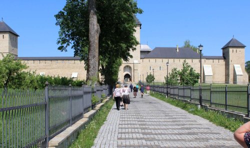 Pelerini clujeni la mănăstiri din Moldova și Ucraina Poza 16421