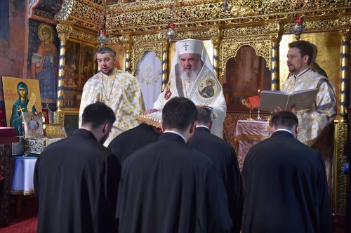 Hirotesii întru duhovnic la Reşedinţa Patriarhală Poza 16181