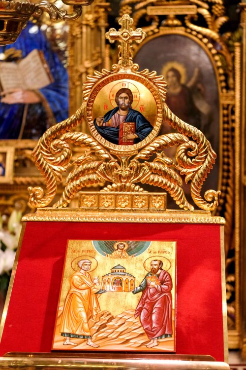 Sfinții Petru și Pavel sărbătoriți la Catedrala Patriarhală Poza 15552
