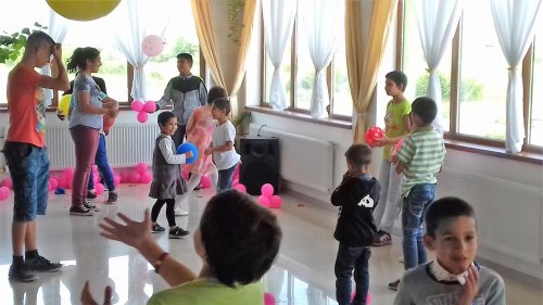 Spectacol pentru copii instituționalizați din județul Sibiu Poza 15041