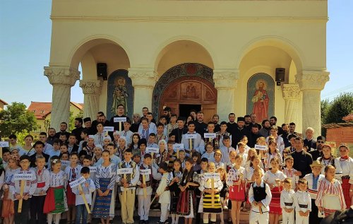 Festival internațional de toacă și clopote la Victoria, Brașov Poza 15017