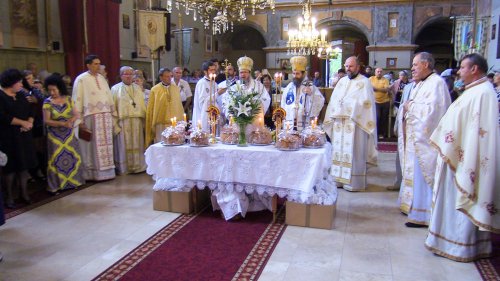 Comuniune frățească ortodoxă la Giula Poza 13989