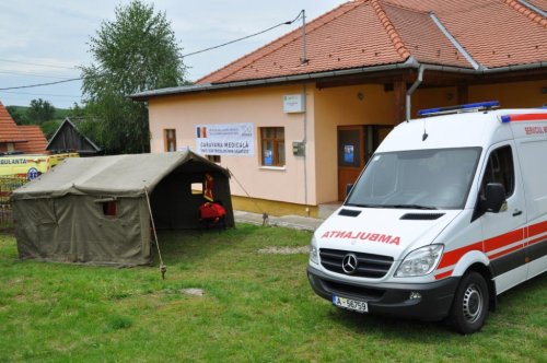 Asistență medicală pentru 140 de persoane din trei sate sibiene Poza 13708