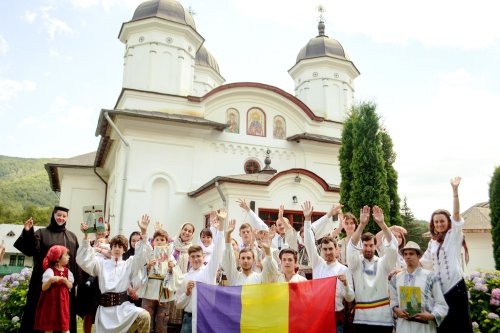 Tabără dedicată Centenarului la Mănăstirea Suzana Poza 12949