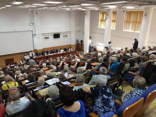 Congresul foștilor deținuți politici din România, la Alba Iulia Poza 12127